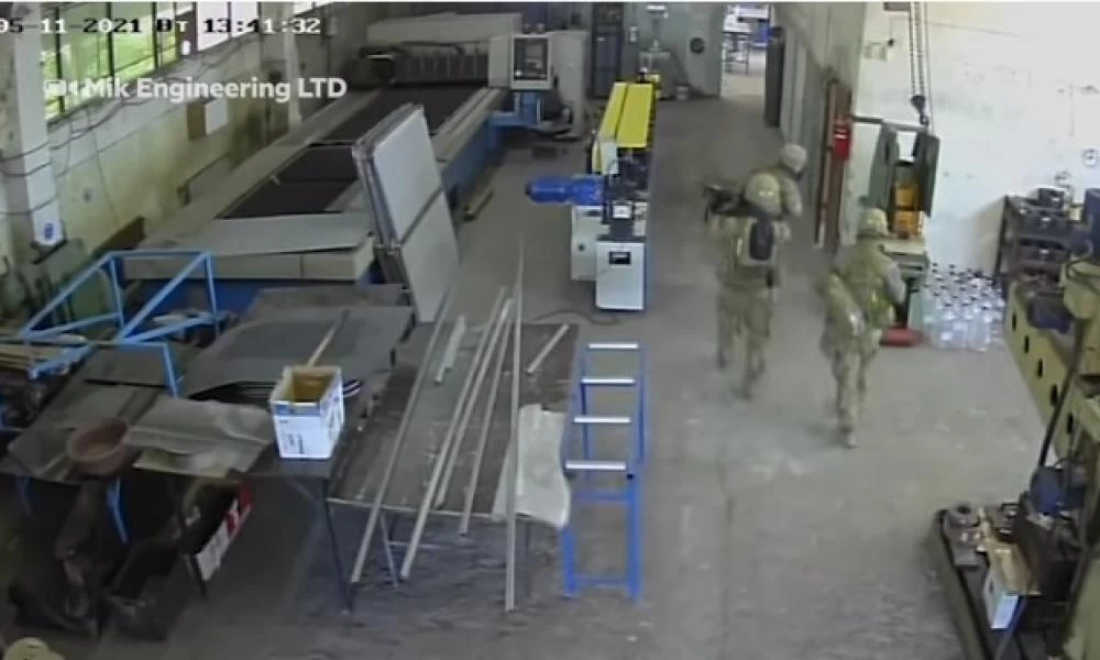 Βουλγαρία: Στρατιώτες σε εκπαιδευτική άσκηση του ΝΑΤΟ μπήκαν καταλάθος σε βιοτεχνία!